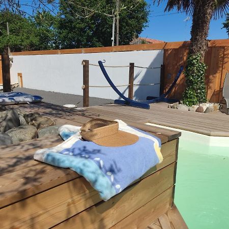Cottage La Dune Avec Piscine Les Cigales Du Bassin A Gujan-Mestras Exterior foto