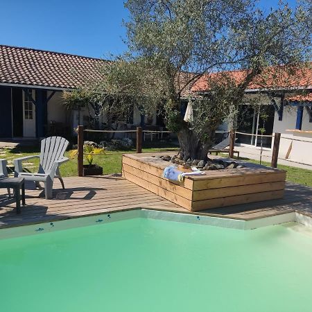 Cottage La Dune Avec Piscine Les Cigales Du Bassin A Gujan-Mestras Exterior foto